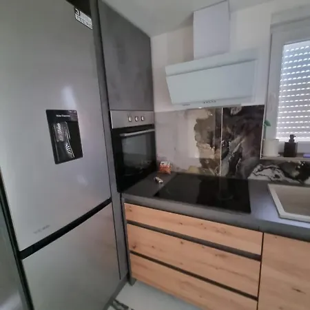 Blue Eden In Old Town Private Penthouse 아파트 *