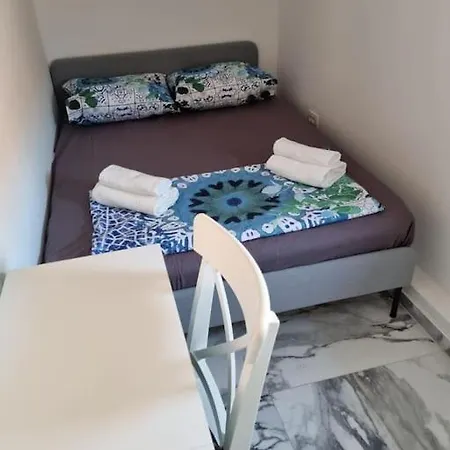 아파트 Blue Eden In Old Town Private Penthouse *