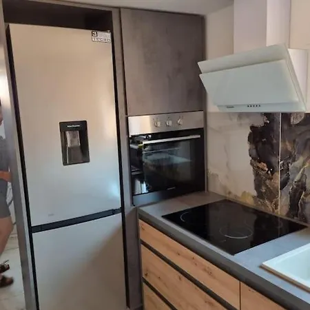 아파트 Blue Eden In Old Town Private Penthouse 자다르
