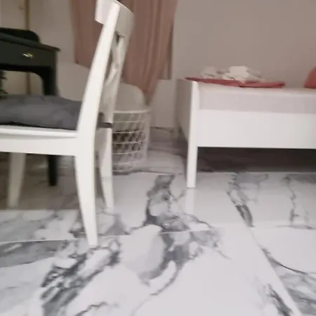 아파트 Blue Eden In Old Town Private Penthouse 자다르