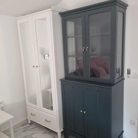 شقة Blue Eden In Old Town Private Penthouse زادار