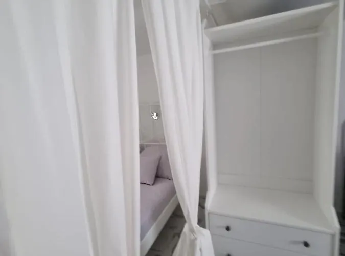 Blue Eden In Old Town Private Penthouse * Zara